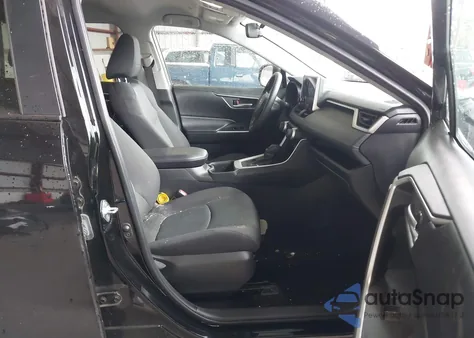 2024 Toyota Rav4 Xle from USA, damaged, VIN 2T3P1RFV1RW424010